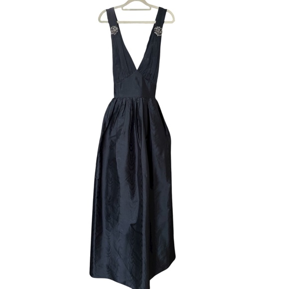 Sachin & Babi NWT Kenzia Brooch-Embellished Black Gown Sz:8 Ret$895 CURRENT! - Picture 9 of 12